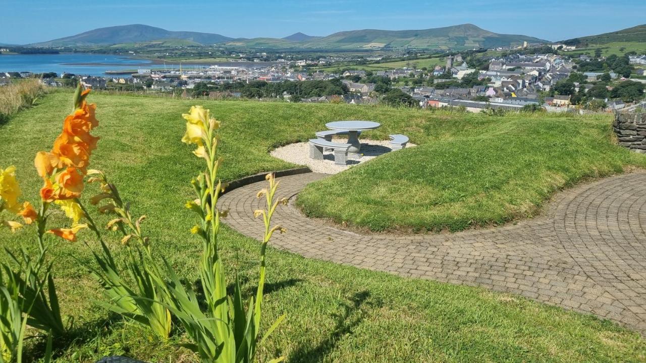 Fab View (Adults Only) Hotel Dingle Exterior photo